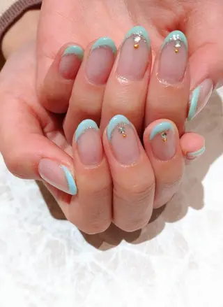 ネイル 會田 瑠衣のネイルデザイン