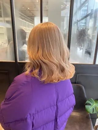 ミディアム カラー Lolonois 森ノ宮【 yui 】のヘアスタイル