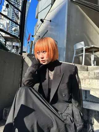 ショート カラー flamme Annaのヘアスタイル