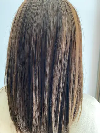 セミロング ☆髪質改善☆ 伊藤 祐美のヘアスタイル