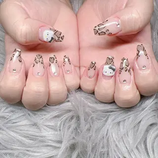 ネイル 個室ネイルサロンDolly  Girl〜ドーリーガール〜所属・DollyGirl KYOKOのネイルデザイン
