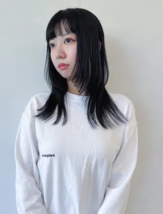 ミディアム カラー ill.所属・ill［イル］大須 ダブルカラー髪質改善のヘアスタイル