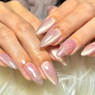 ネイル hohomi .のネイルデザイン