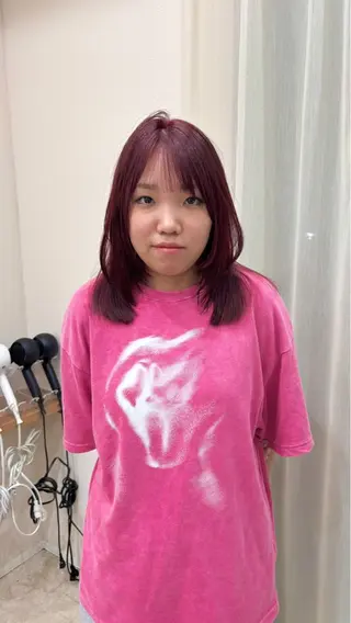 セミロング カラー ヘアアレンジ 能勢 莉里花のヘアスタイル