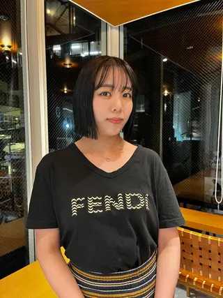 ミディアム ボブ&透明感カラー ♡TOMOEのヘアスタイル