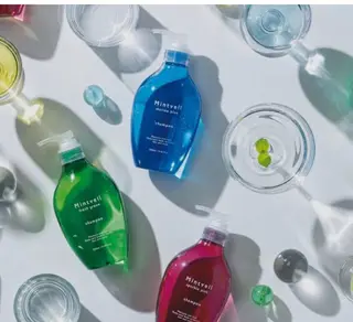 艶カラー3850 まいのヘアスタイル