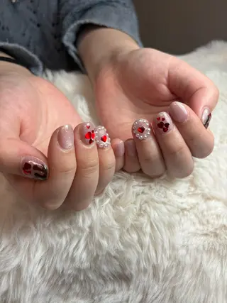 ネイル 黒須莉奈 IRYのネイルデザイン