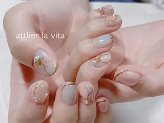 ミディアム ネイル atelier la vita所属・lavita. mimuraのネイルデザイン