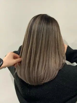 セミロング カラー ヘアアレンジ 指名支持率NO.1 スタイリストのヘアスタイル