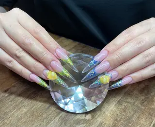 ネイル 美:LOVE Nail所属・Nail Lienのネイルデザイン