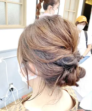ロング 菅原 綾のヘアスタイル