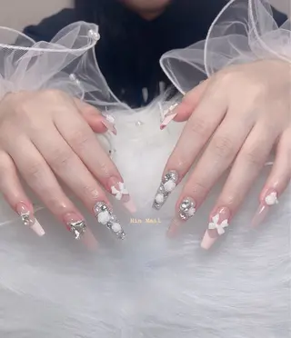 ネイル HIN NAILのネイルデザイン