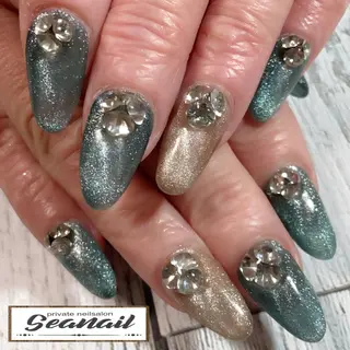 ネイル 小尾 栞のネイルデザイン