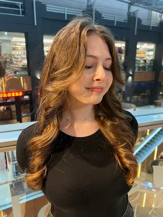 ロング 舟橋 瑞稀のヘアスタイル