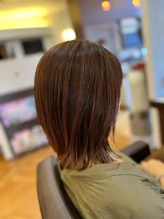 ミディアム U HARUNAのヘアスタイル