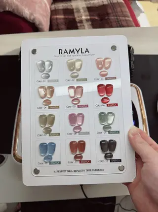 ネイル Destiny Nailsのネイルデザイン