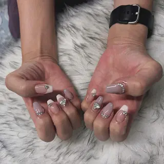 ミディアム mao .のネイルデザイン