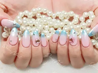 ネイル Momo 桃🍑のネイルデザイン