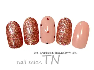 ネイル 矢川 まどかのネイルデザイン