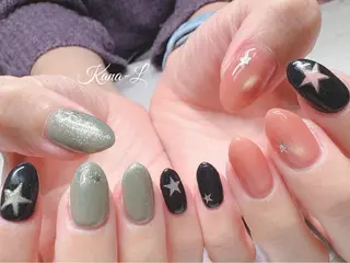 ネイル 芦辺 香奈のネイルデザイン