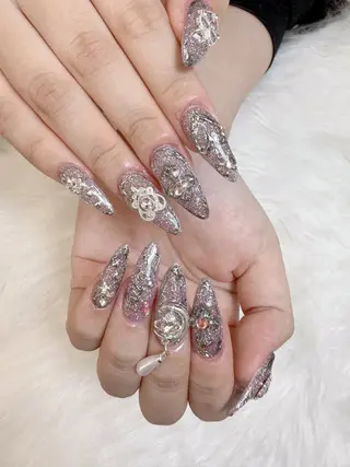 ネイル Luxe Nailのネイルデザイン
