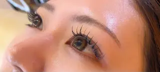 マツエク・マツパ lag nail&eye 草薙店所属・hiromi☺︎☺︎ lagのマツエク・マツパデザイン