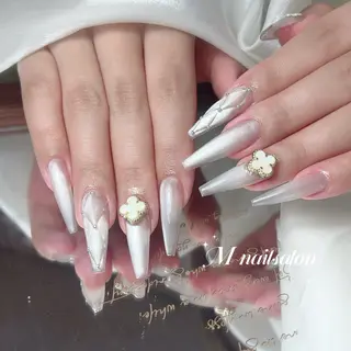 ネイル M🌷nail 長さだし専門店のネイルデザイン