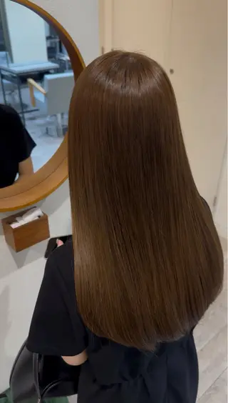 ロング amber池袋所属・美髪矯正・ブリーチ 矯正🫧秋元ゆたかのヘアスタイル