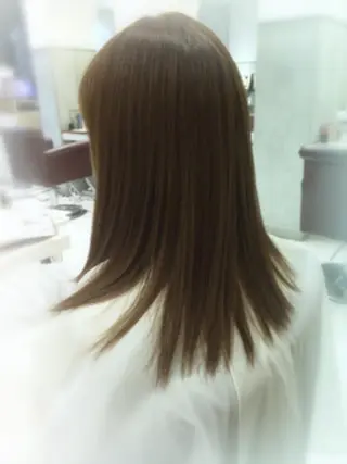 ロング カラー ブリーチカラー🌈 嘉名 真樹のヘアスタイル