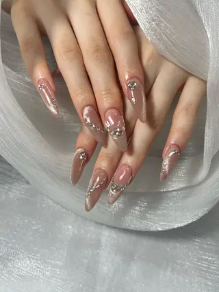 ネイル Luna Glade Nail Salon所属・Luna Gladeのネイルデザイン