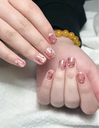 ネイル ラッキーネイルサロン西川口東口店所属・山田 由奈のネイルデザイン