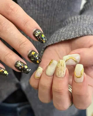 ネイル kiii.__ ✴︎*のネイルデザイン