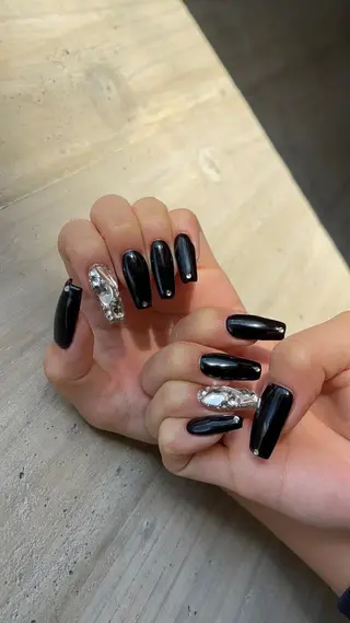 ネイル IROHA Nail 矢掛萌子のネイルデザイン