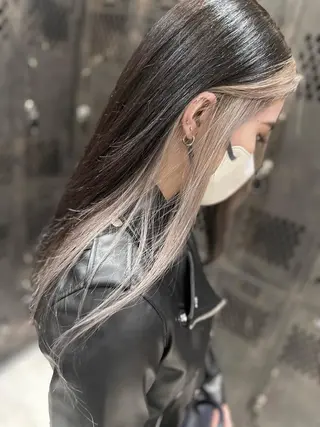 ロング 🔷ブリーチバレイヤ ージュ🔷飯野達也のヘアスタイル