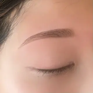 アイブロウ 横浜 eyelist しみず🌙💭のマツエク・マツパデザイン