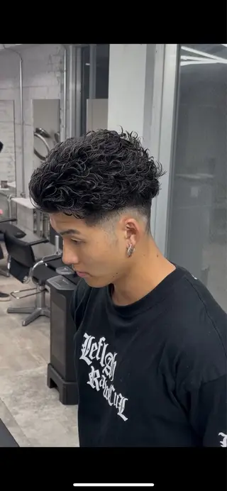 パーマ メンズ ØVARL　Jingumae所属・OVARL/ メンズパーマ/きらりのヘアスタイル