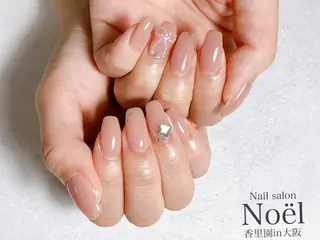 ネイル Nailsalon  &Noel所属・もも 🍑のネイルデザイン