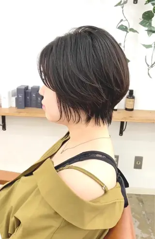 ショート ショートヘア、ボブ こやさん　コヤマのヘアスタイル