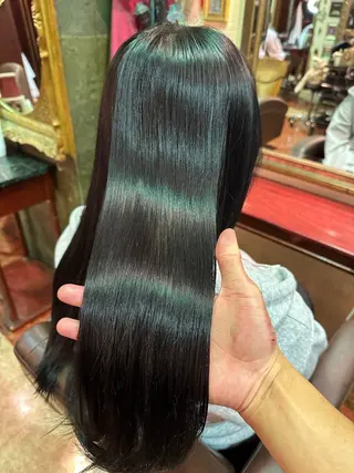 ロング 【レイヤー/韓国風 /髪質改善】RINのヘアスタイル