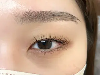 アイブロウ WHITE EYE  本厚木所属・WHITE EYE🐈🎀 秋山の眉毛・アイブロウイメージ