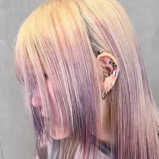 ロング カラー ⚡️ハイトーン/ デザインカラー⚡️のヘアスタイル