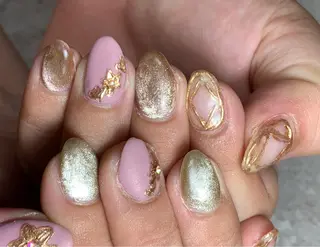 ネイル LAVISH nail salonのネイルデザイン