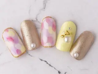 ネイル みー shakushiroのネイルデザイン