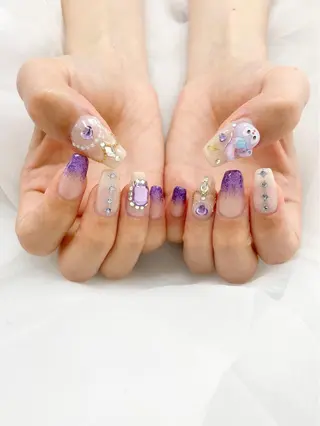 ネイル 五十嵐 美智のネイルデザイン