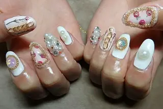 ネイル LAVISH nail salonのヘアスタイル