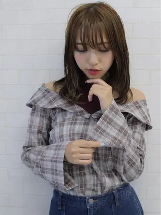 ミディアム カラー パーマ 小濱 秀人のヘアスタイル