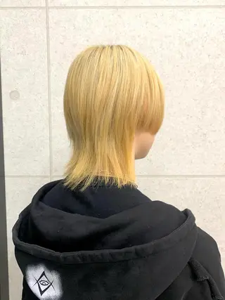 ミディアム レイヤー ハイトーン 暖色⭐︎KANAKOのヘアスタイル