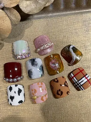 カラー ネイル Chérinail 爪のお手入れのネイルデザイン