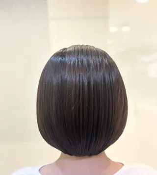 ショート カラー 髪質改善/縮毛矯正 ササキナツミのヘアスタイル