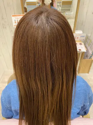 カラー 山田 真緒のヘアスタイル